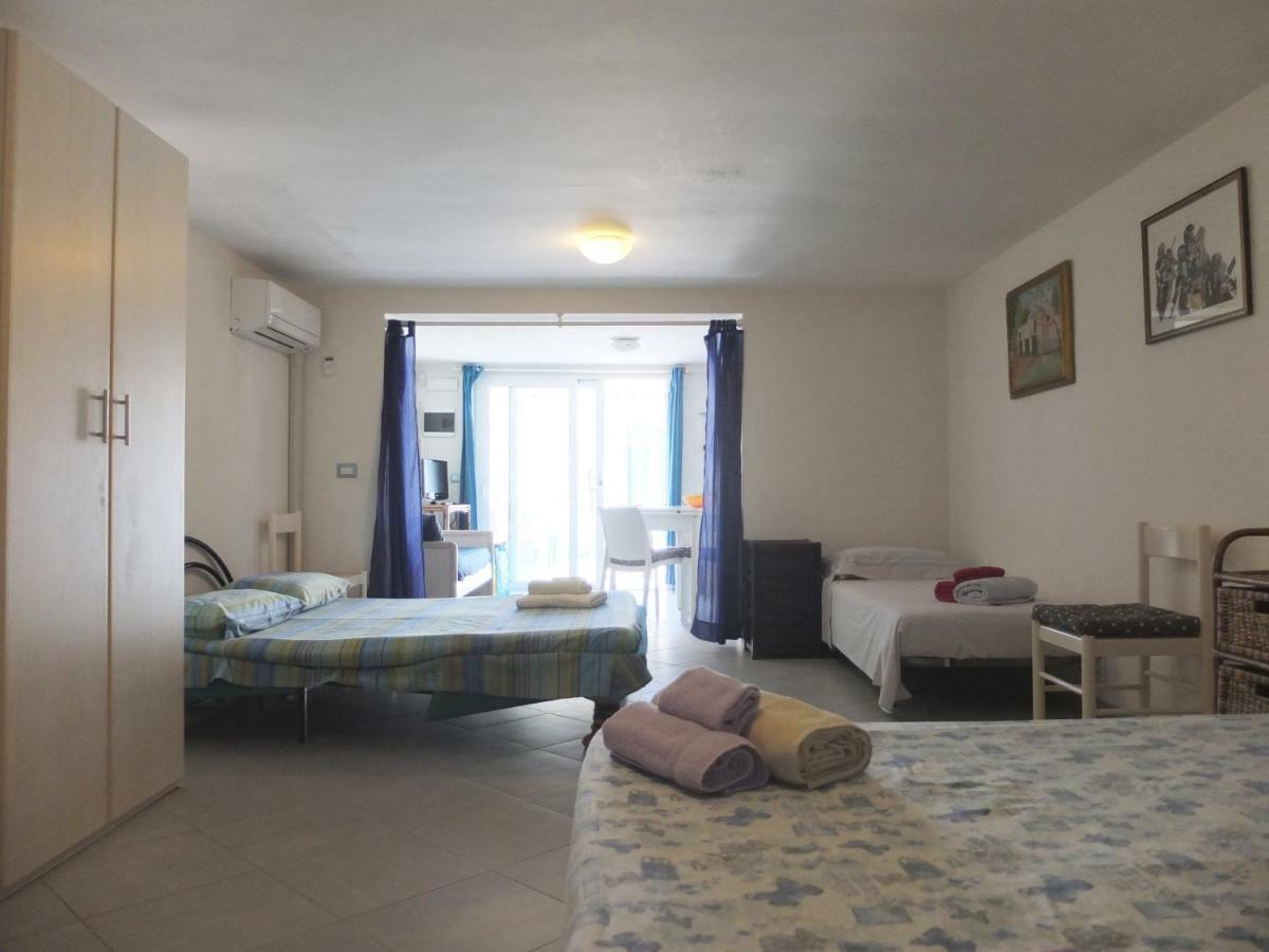 Puntabraccetto Sunset Apartment Santa Croce Camerina Ngoại thất bức ảnh
