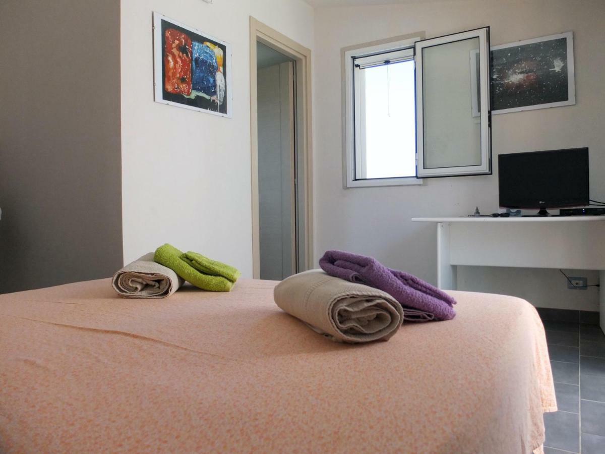 Puntabraccetto Sunset Apartment Santa Croce Camerina Ngoại thất bức ảnh